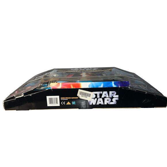 2005 Star Wars Ultimate LightSabers Build your own lightsaber Darth. Hasbro NEW - Picture 7 of 8